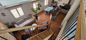 Televisor intel·ligent, llibres, oficines i impressores 