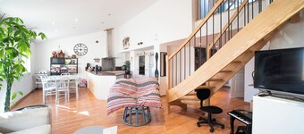 Duplex familial 3* près de la mer, l'Espagne et de la montagne. Animaux acceptés