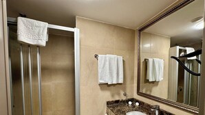 Unclassified image, 4 of 42, button - Aven Hotel (Istanbul)
