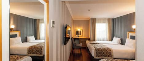 Standard Triple Room | Free WiFi