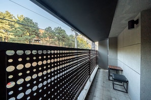 Chambre Double Premium, non-fumeur, vue parc | Terrasse/Patio