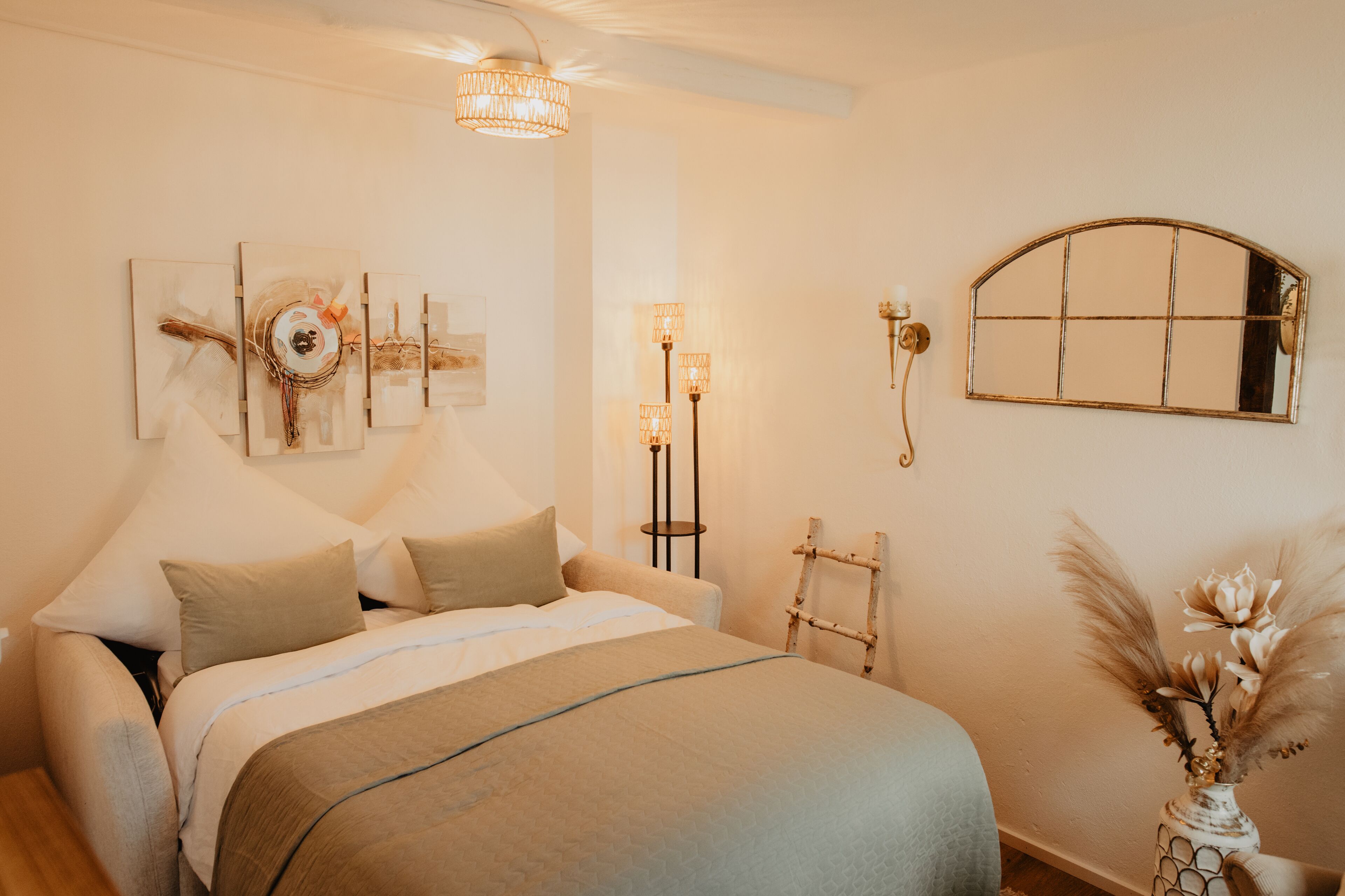 1 bedroom, desk, iron/ironing board, free WiFi