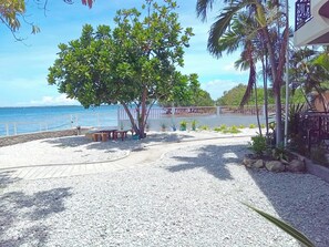 Property grounds - Beachside Villas with Access to Outdoor Pool (Calatagan)