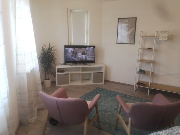 Interior - Unique apartment in the Hundertwasserhaus in the center of Plochingen
(Plochingen)
