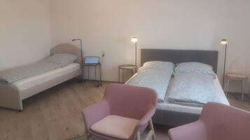 1 Schlafzimmer, Bügeleisen/Bügelbrett, WLAN, Bettwäsche