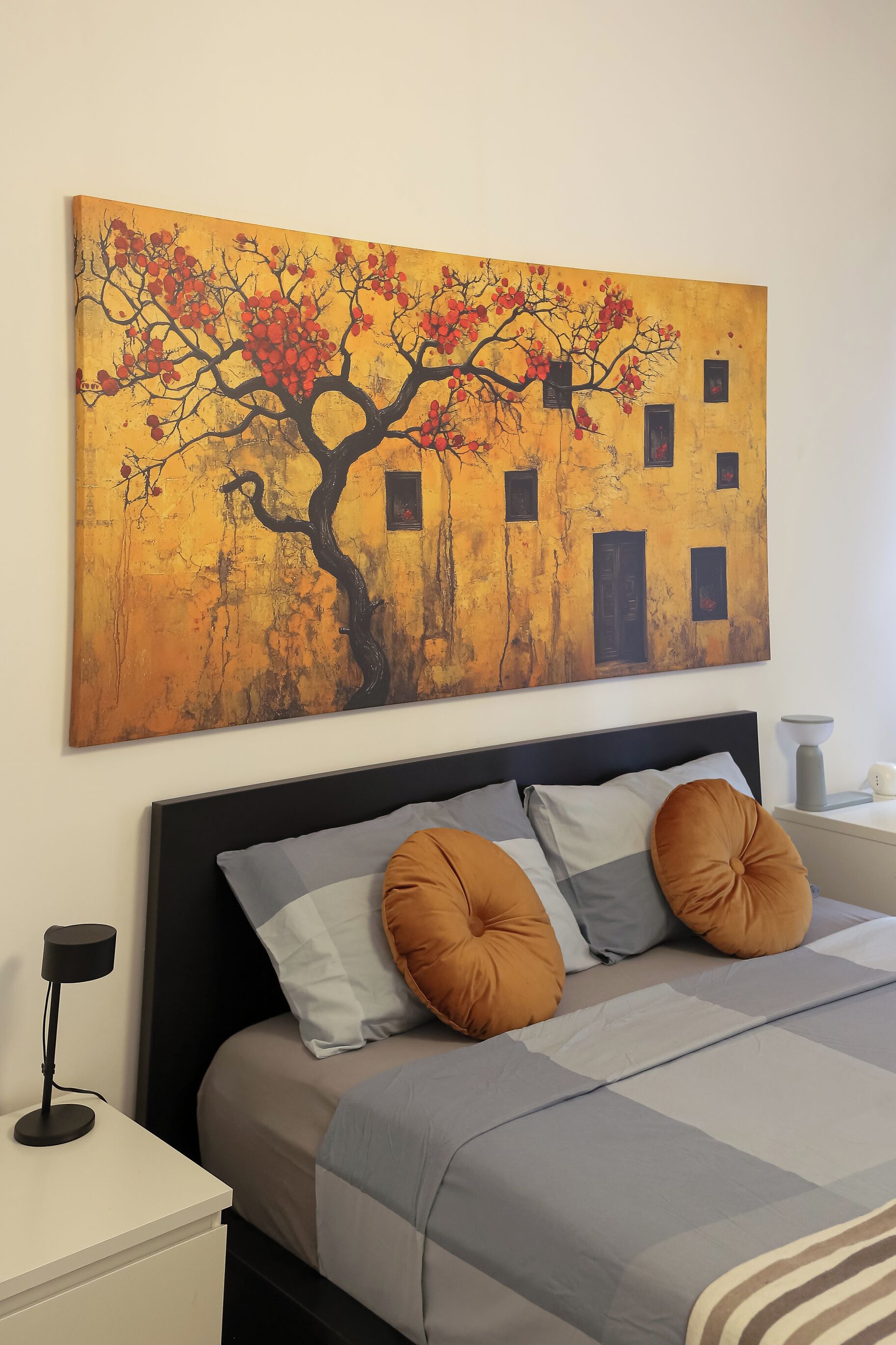 1 habitación, caja de seguridad en la habitación y escritorio 