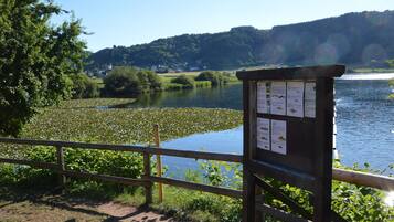 Comfort Apartment, 2 Bedrooms | Pemandangan dari hartanah