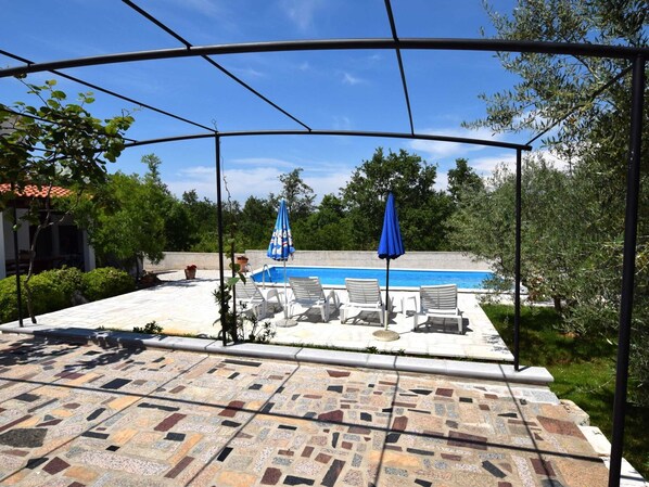 Indoor pool, outdoor pool - Lovely Apartment With Pool in Porec (Porec)