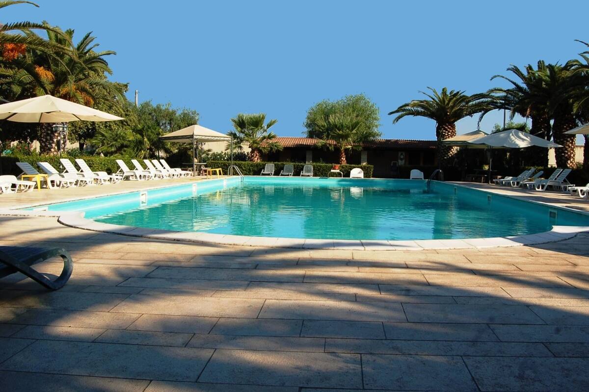 Comfort House, 1 Bedroom | Pool | Outdoor pool