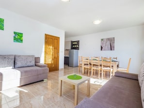 Living room - Contemporary Holiday Home in Dramalj With Swimming Pool (Crikvenica)