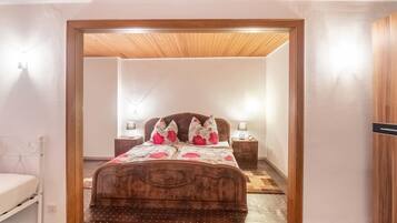 Classic-Haus, 3 Schlafzimmer | 4 Schlafzimmer, individuell eingerichtet, Bettwäsche