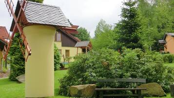 Classic House, 2 Bedrooms | Garden