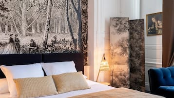 Chambre Double Deluxe, vue jardin | Literie de qualité supérieure, matelas mémoire de forme, bureau