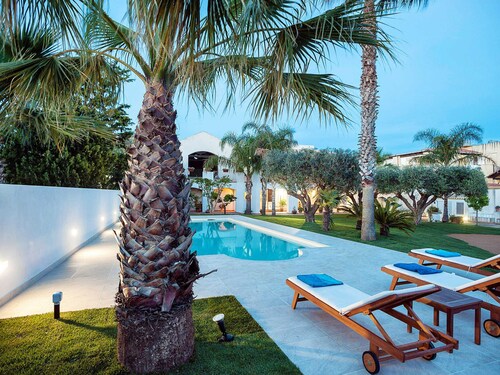 Luxurious Holiday Home in Marsala With Pool