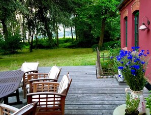 Balcony - Gorgeous Apartment in Neuburg With Terrace (Neuburg)