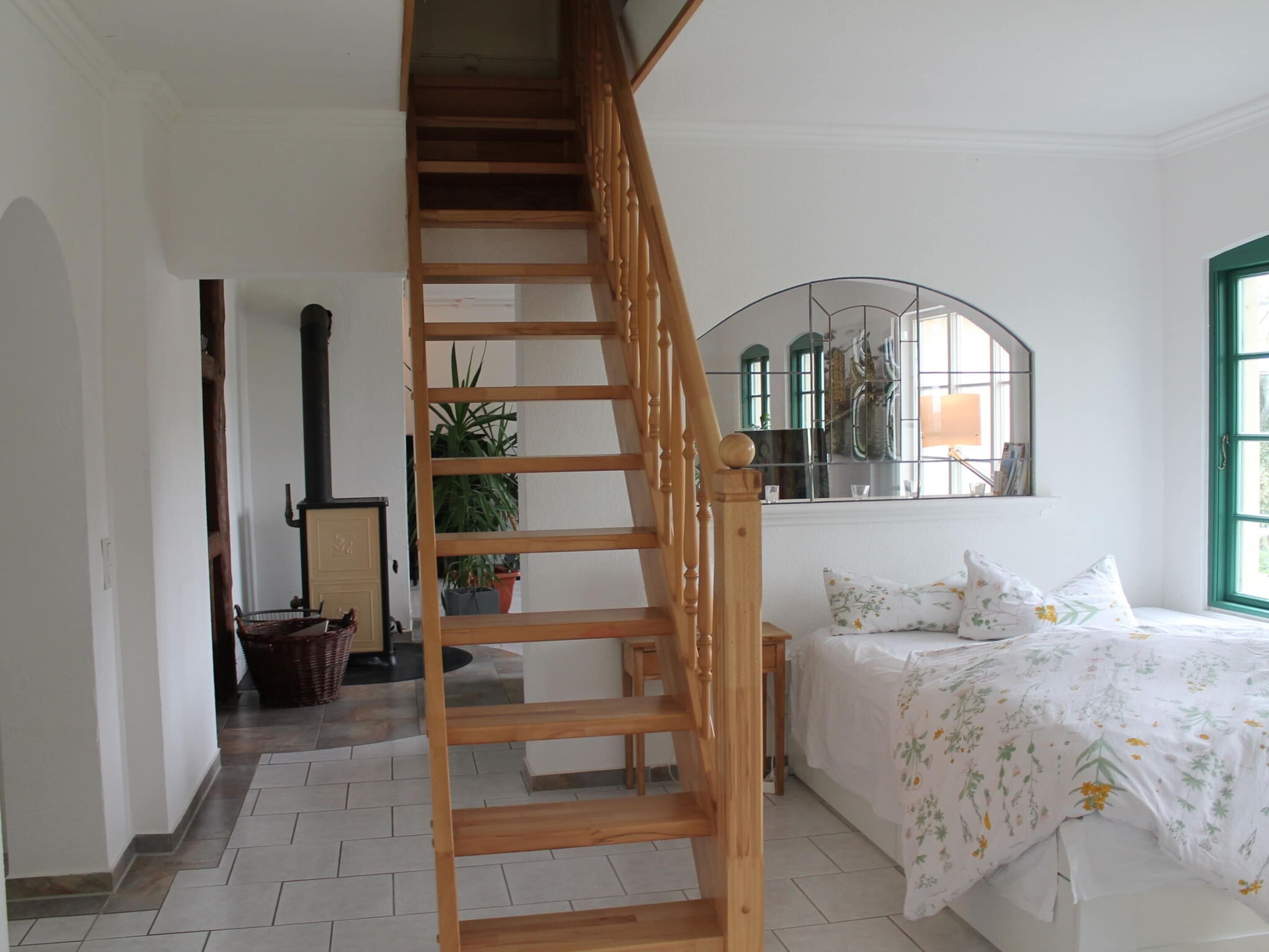 3 Schlafzimmer, individuell eingerichtet, Bettwäsche