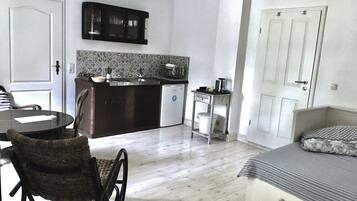 Comfort Apartment, 1 Bedroom | Living room