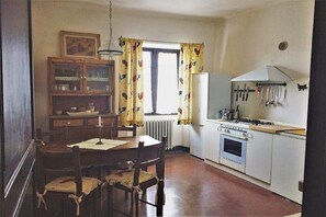 Klassiek huis, 3 slaapkamers | Privékeuken | Een oven