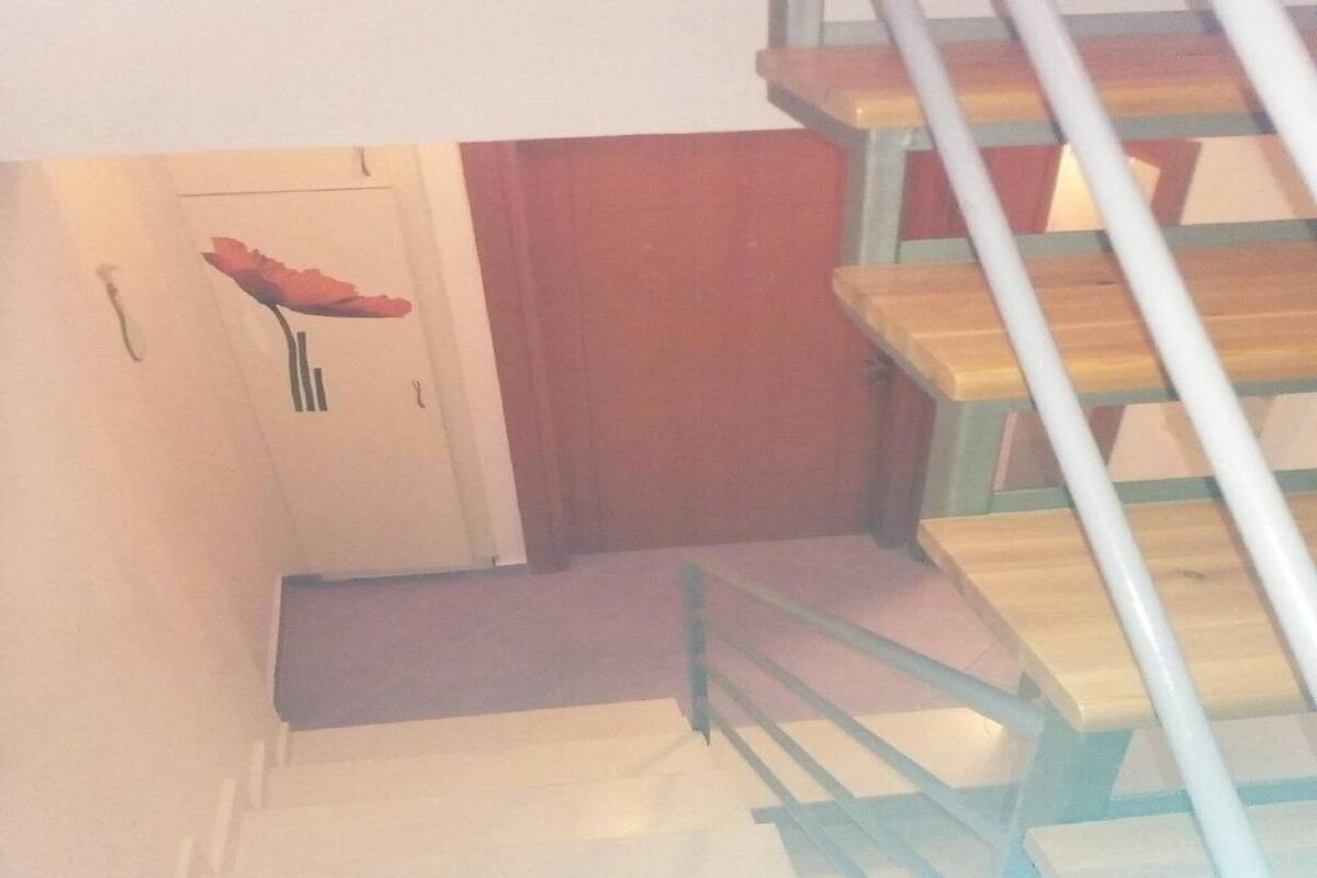 Meja sambut tetamu