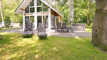 Classic House, 3 Bedrooms | Exterior