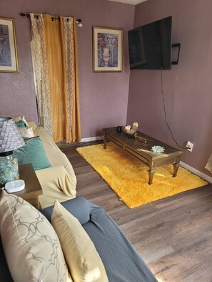 公寓, 1 間臥室, 花園景 | 客房設施服務