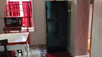 Apartment, 1 Bedroom, Garden View | Interior