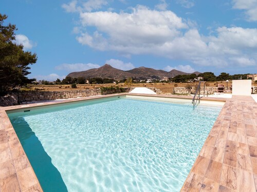 Stunning Holiday Home in Favignana Near the sea