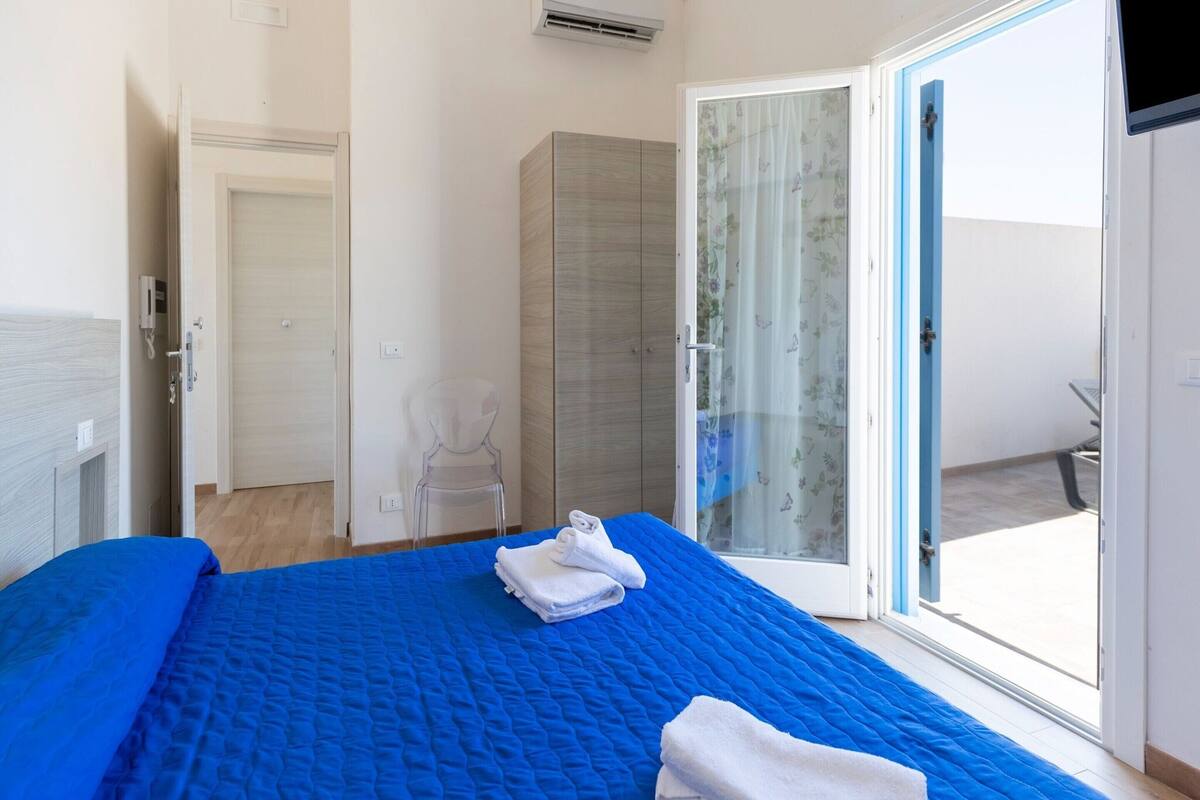 Classic House, 3 Bedrooms | 5 bedrooms, bed sheets