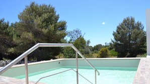 Pool - Refreshing Holiday Home in Favignana With Swimming Pool (Favignana)