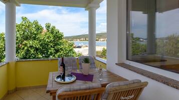 Deluxe Apartment, 2 Bedrooms | Balcony
