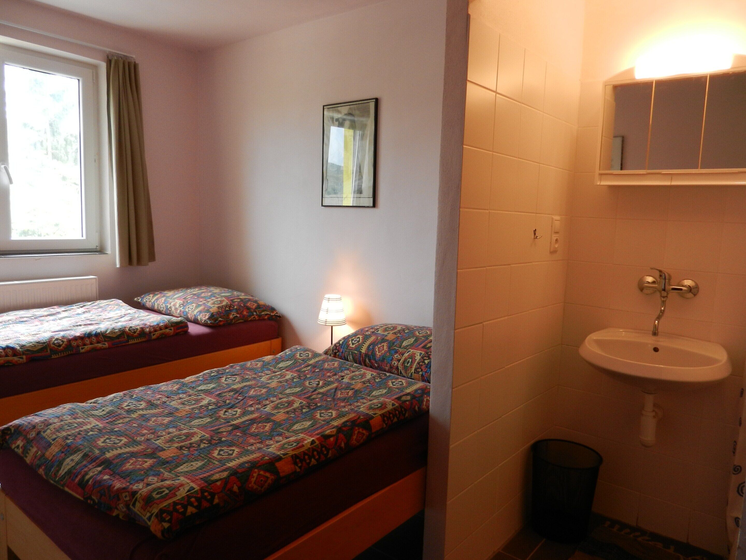 Comfort House, 4 Bedrooms | 8 bilik tidur, dilengkapkan perabot secara berasingan, cadar katil 