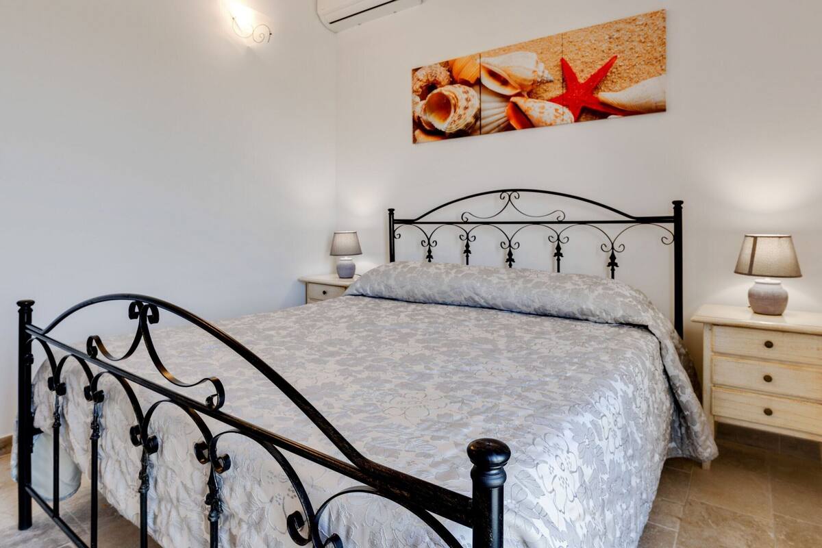 8 bedrooms