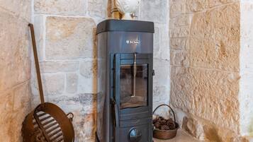 Comfort Cottage, 2 Bedrooms | Interior