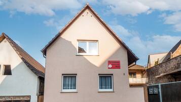 Rumah Klasik, 3 kamar tidur | Eksterior