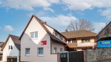 Rumah Klasik, 3 kamar tidur | Eksterior