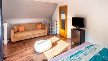 Rumah Klasik, 3 kamar tidur | Ruang keluarga