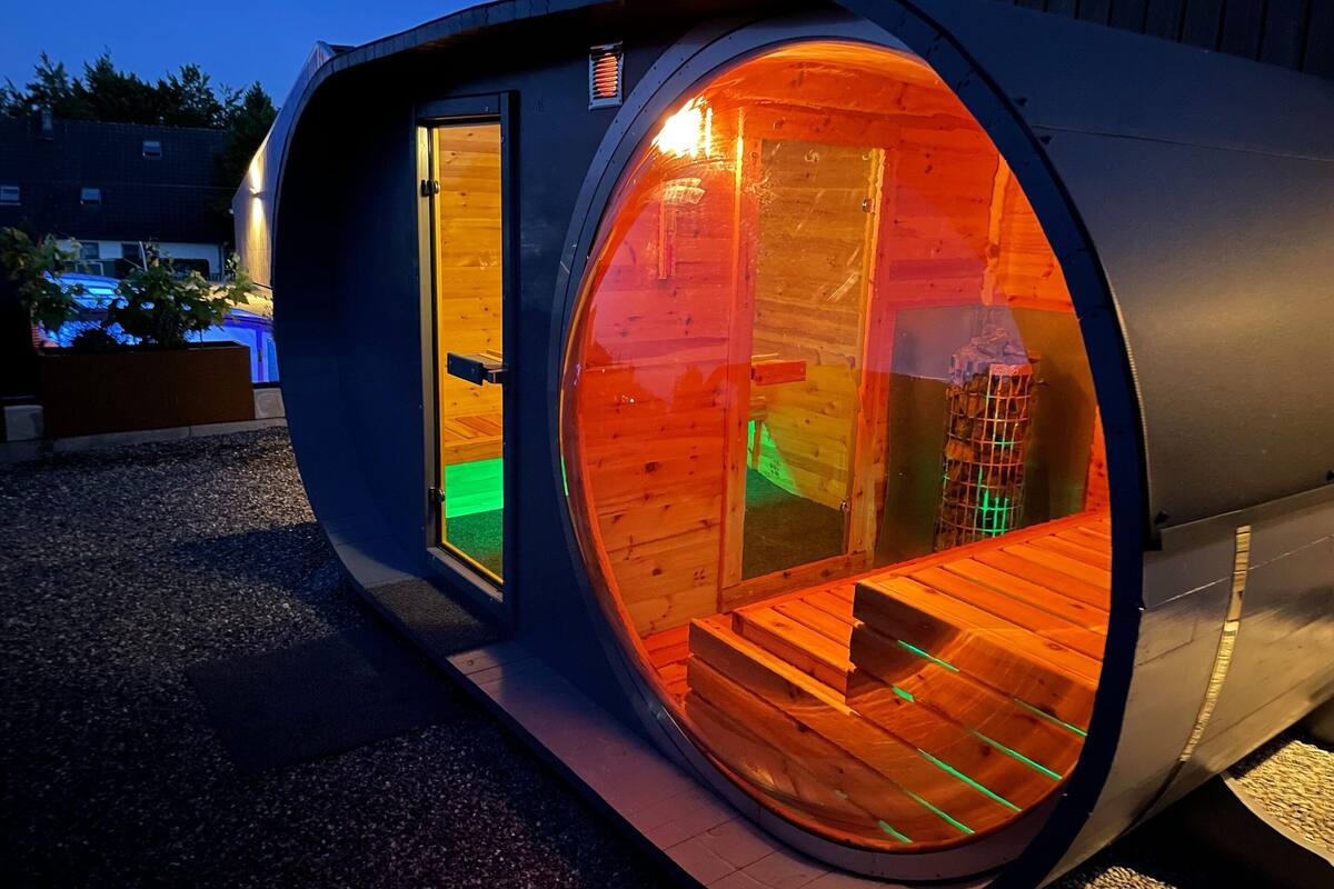 Căn hộ tiện nghi đơn giản, 2 phòng ngủ | Trị liệu spa