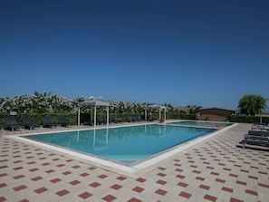 Comfort House, 2 Bedrooms | Pool | Indoor pool, outdoor pool - Appealing Apartment Just 7 km From the Beach (Grosseto)