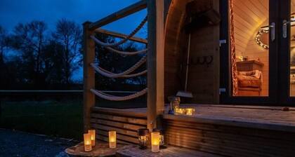 Rutland Rural Retreats - Woodpecker pod
