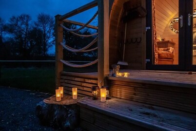 Rutland Rural Retreats - Woodpecker pod
