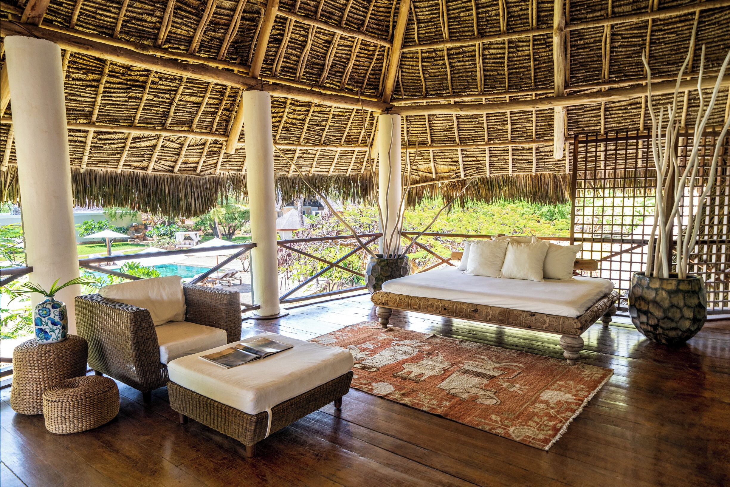 Superior suite, uitzicht op zwembad | Terras