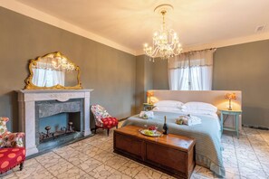 Caja de seguridad en la habitación, cunas, cuna de viaje y wifi gratis 