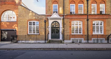 The Regency by Nestor