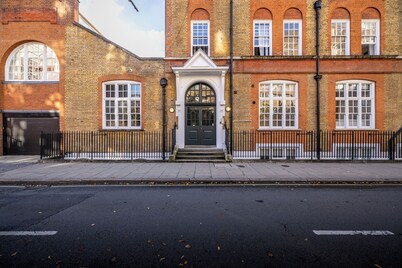 The Regency by Nestor