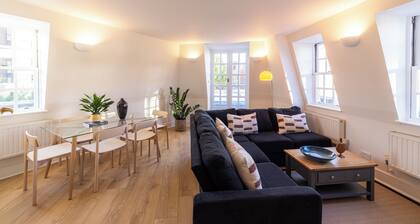 The Regency by Nestor