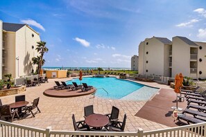 Outdoor pool - Panoramic Views, Pools and Private Beach Entry (South Padre Island)