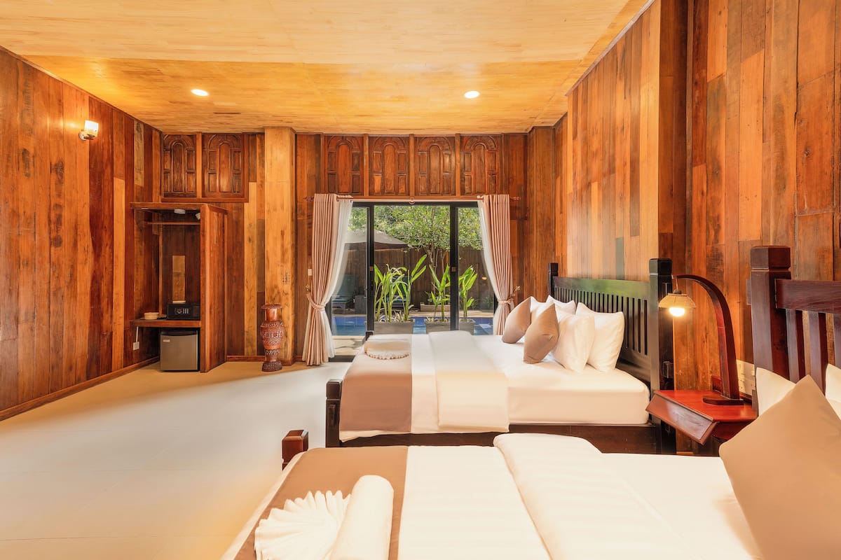 In-room safe, individually decorated, individually furnished, desk