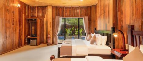 Family Room, Balcony | In-room safe, desk, laptop workspace, blackout drapes