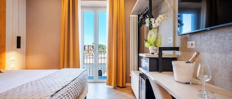 Chambre Panoramique Double ou avec lits jumeaux, balcon | Extérieur