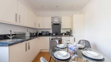 Apartment | Private kitchen